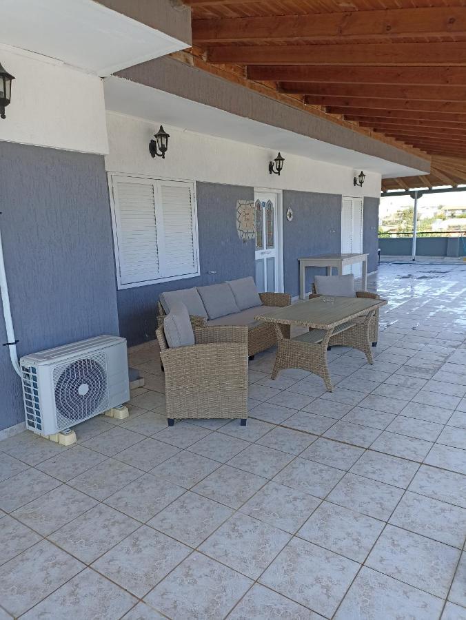Seven Seas Apartments Artemida  Exterior foto