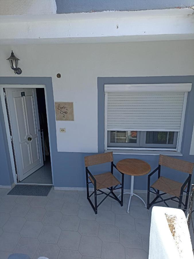 Seven Seas Apartments Artemida  Exterior foto