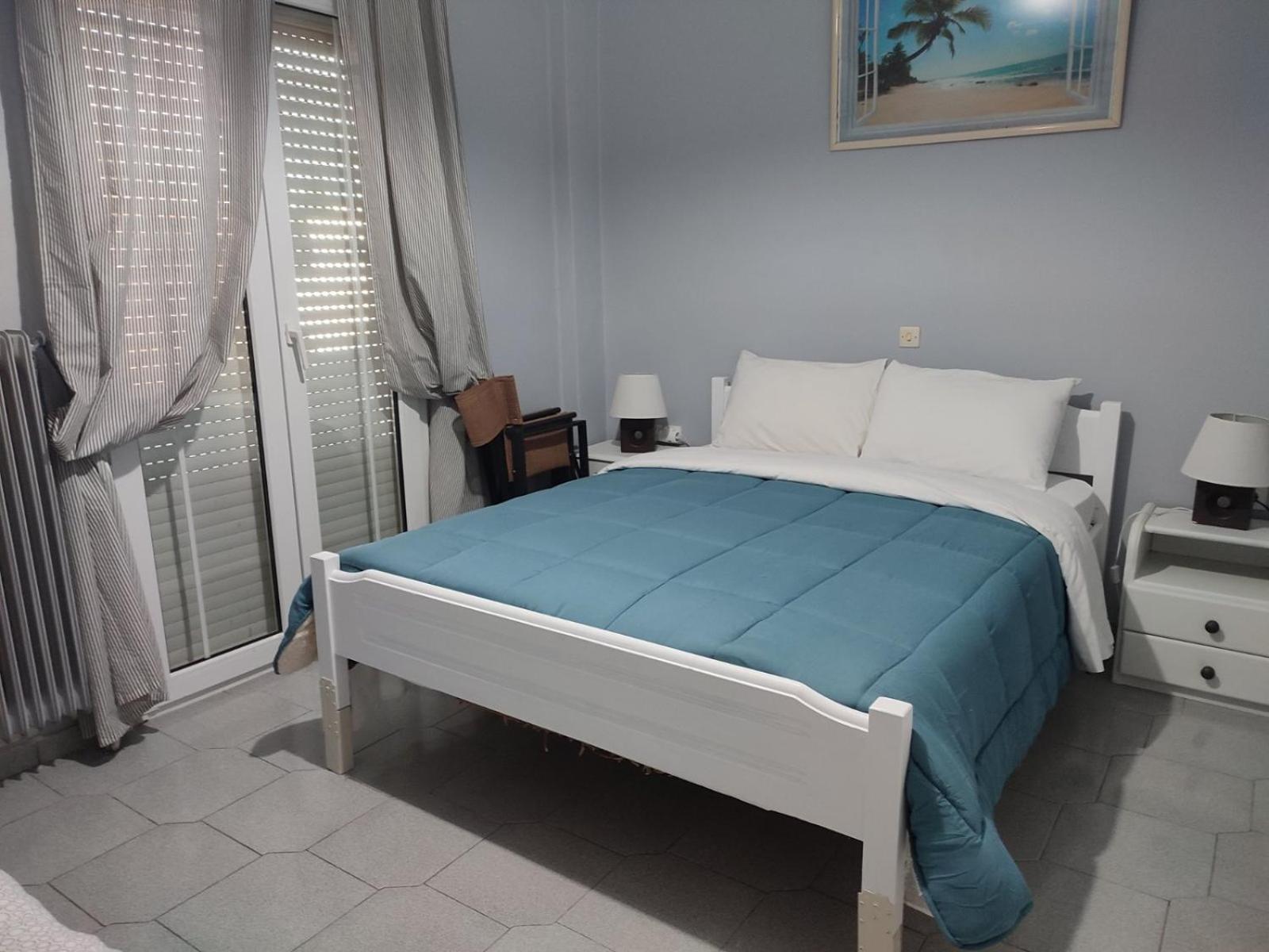 Seven Seas Apartments Artemida  Zimmer foto